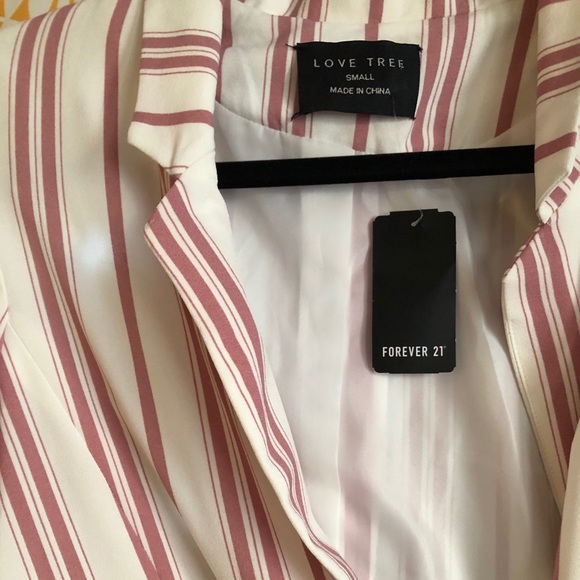 Forever 21 Blazer size S - Picture 2 of 5